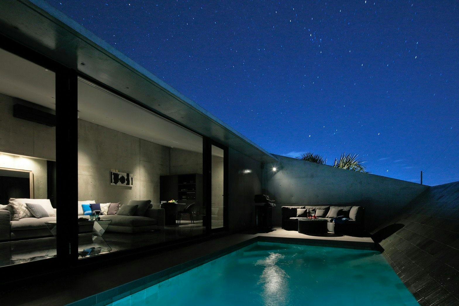 VILLA WHITE