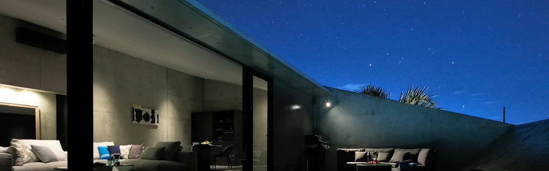 VILLA WHITE