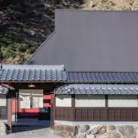 【つなぐ】正面外観