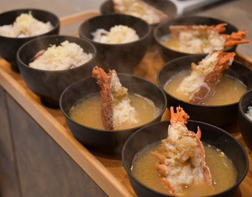 オプション伊勢海老刺身とみそ汁