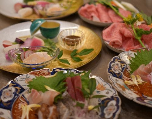 和食例贅沢な食材をご堪能いただけます