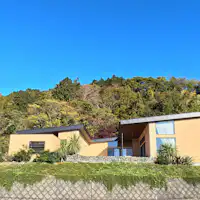 南国リゾートをイメージ