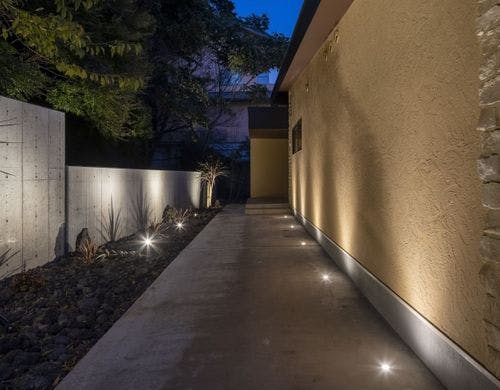 外観　スロープ