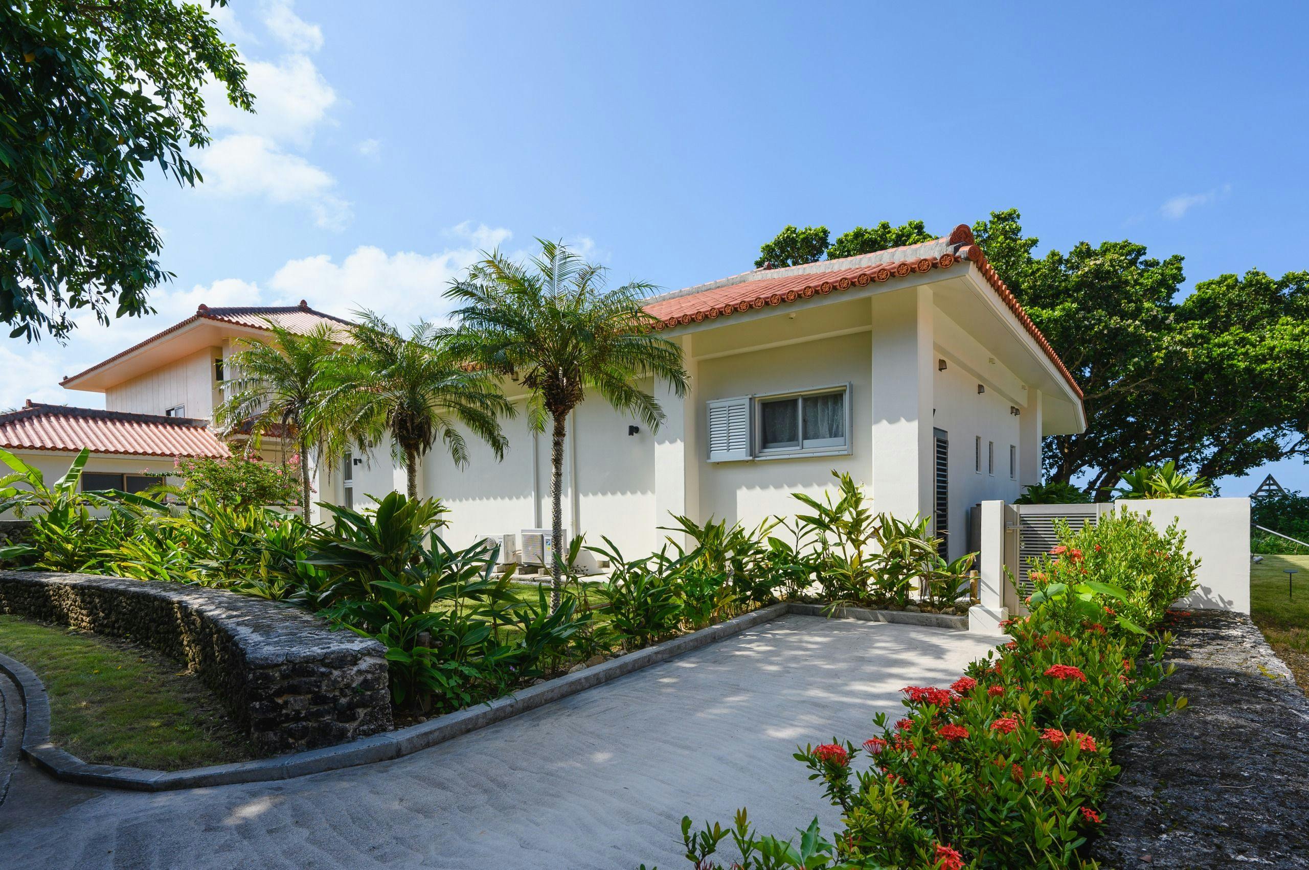 Ocean Front Villa Ishigakijima 2