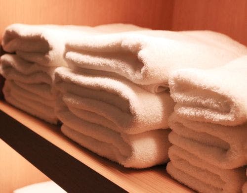 フェイスタオル・バスタオル人数分あり