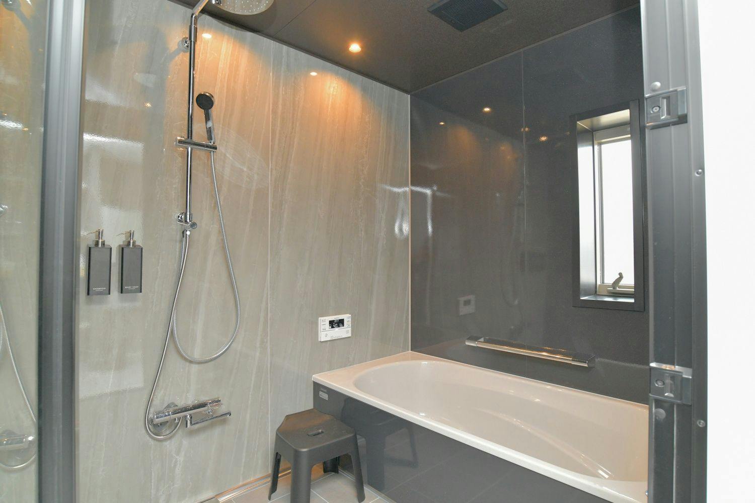 LENOMA HOTEL