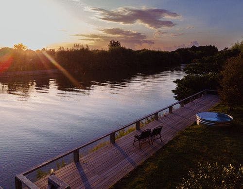 美しい夕陽といすみ川