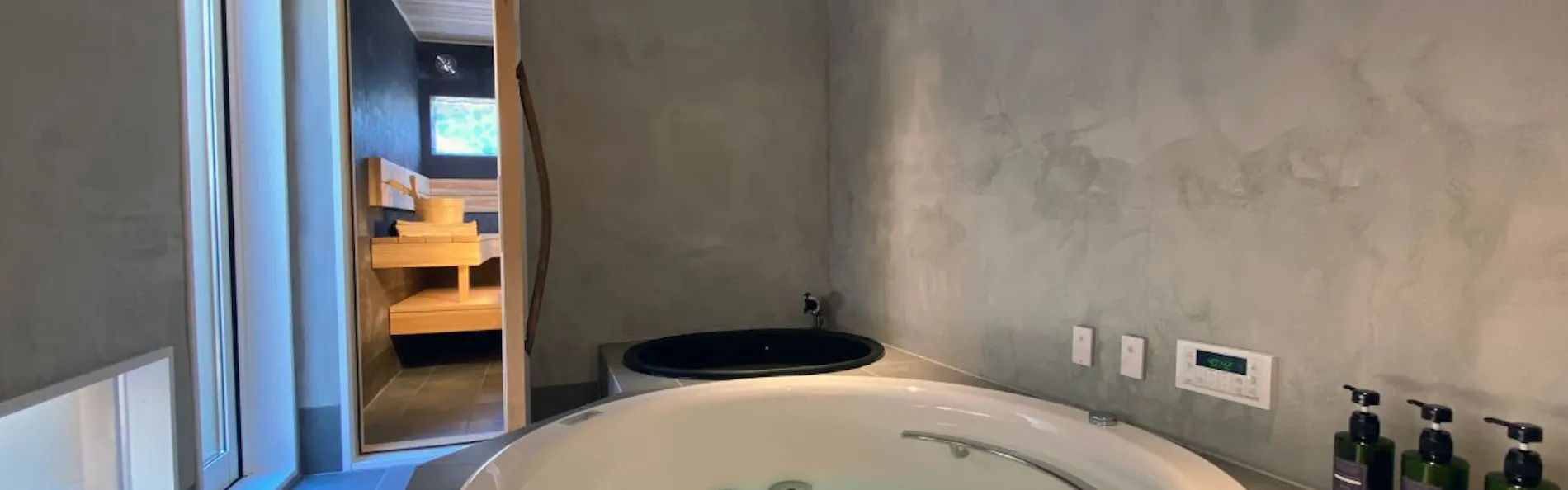 SAUNA VILLA 然
