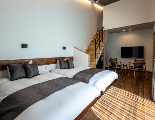 スイート　寝室