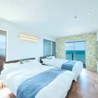寝室2:ダブルベッド2台のお部屋です