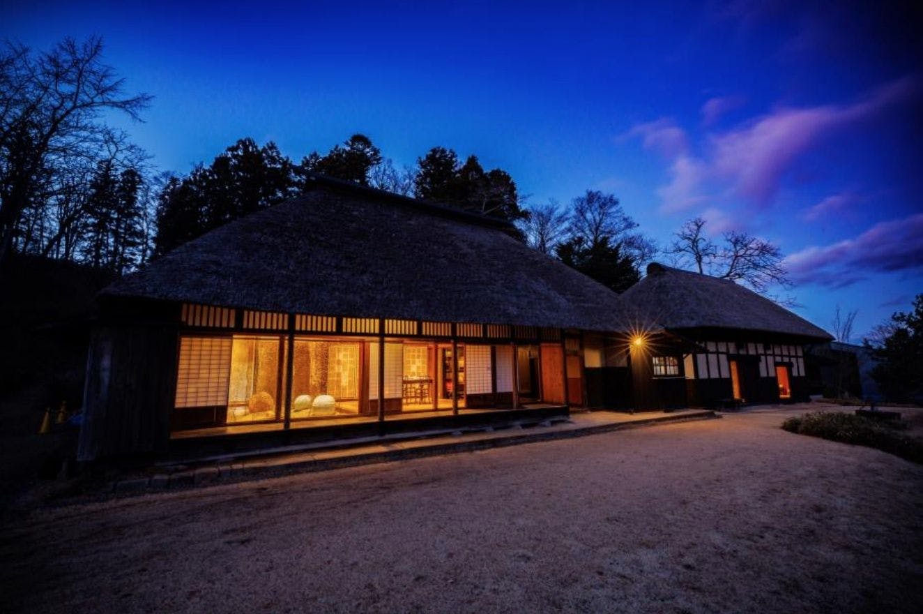 里山に灯る文化財の宿