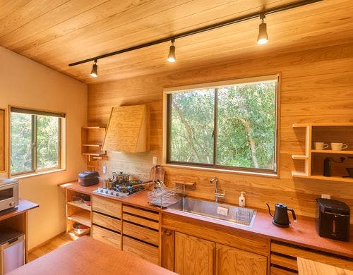 海が見えるキッチン