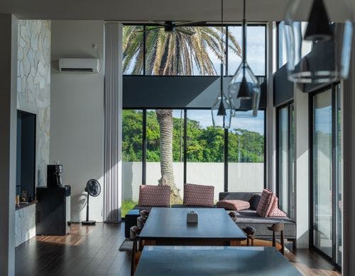 リビングダイニング