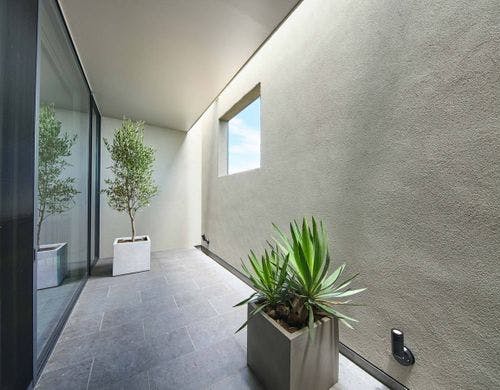 【villa1】１階：光庭