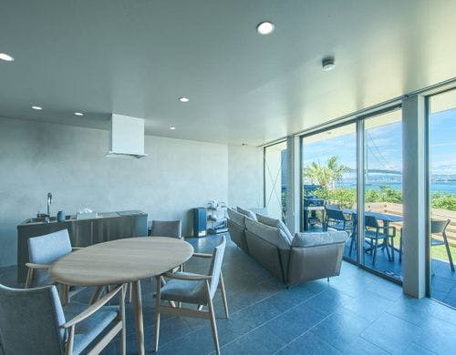 【villa2】リビングダイニング全景