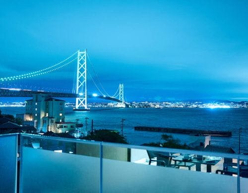 【villa1】明石海峡大橋と淡路島の海を一望