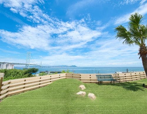 カフェテラス：共用ドッグラン