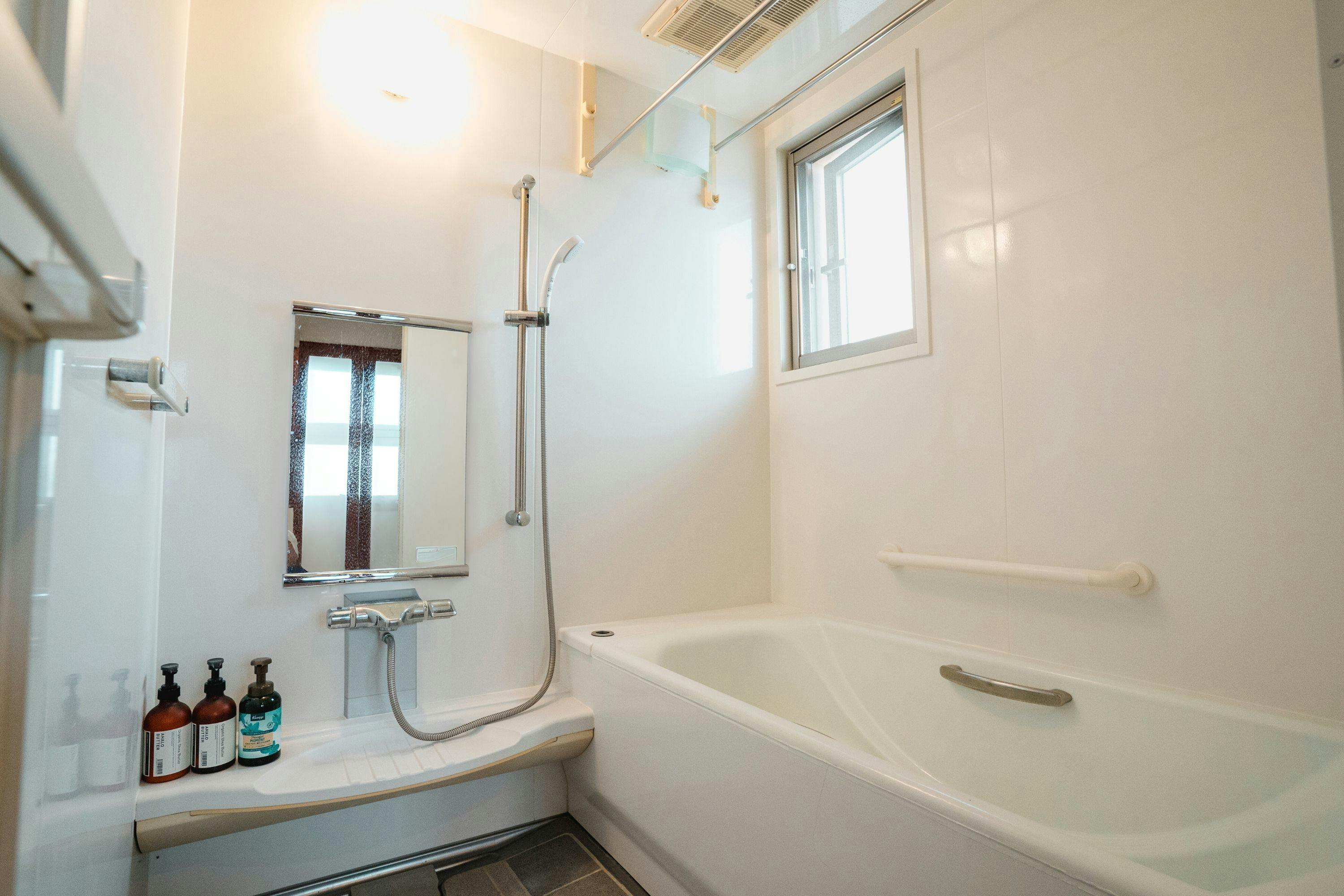 2階太陽の部屋バスルーム