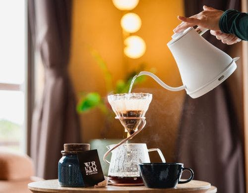 ローカルコーヒーショップとのコラボ