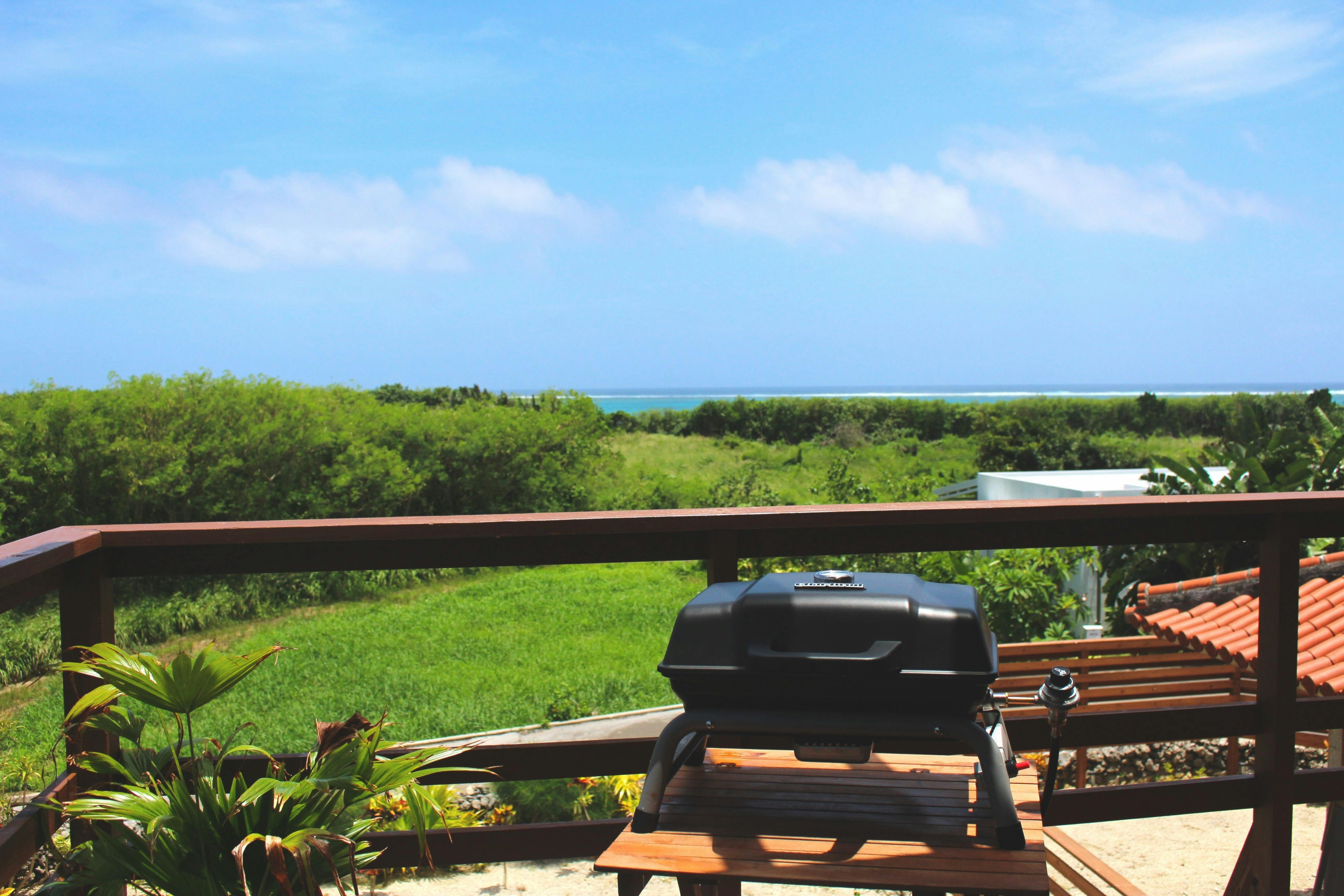 オーシャンビューを眺めながらのBBQ