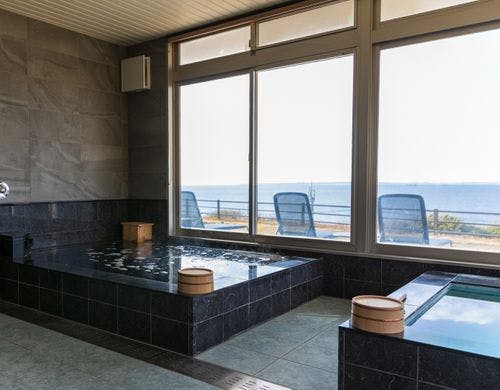 天然温泉（かなや温泉）