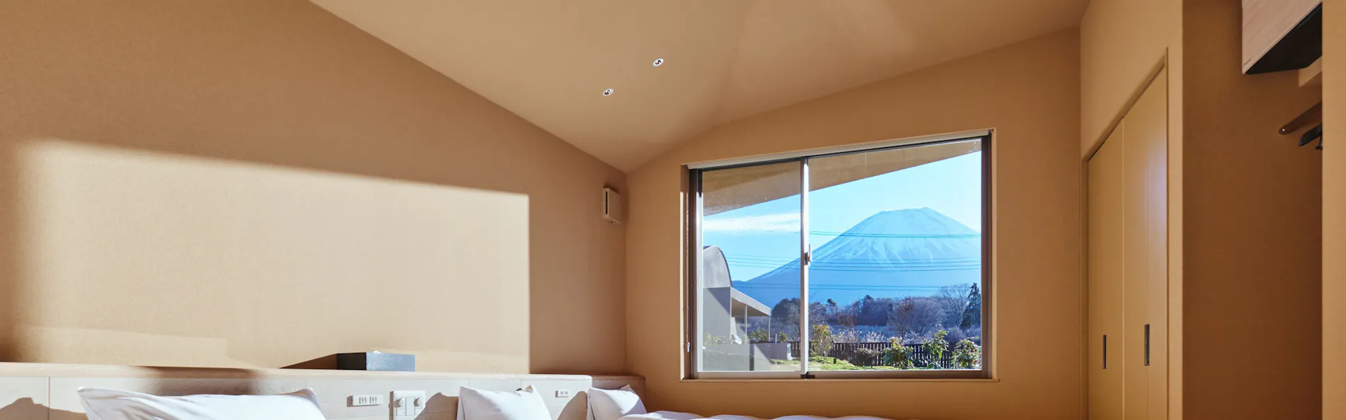 THE THIRD PLACE Mt.Fuji