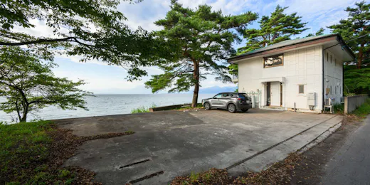 Lakehide Konan