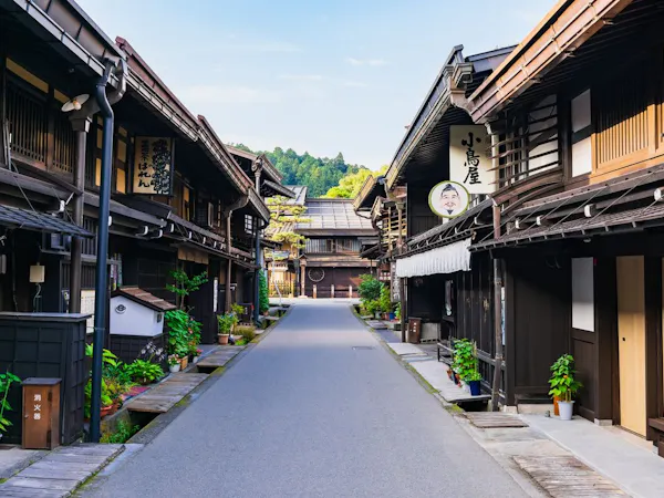 【一棟貸切】古い町並徒歩約1分|飛騨高山の街歩きを愉しむプライベートステイ