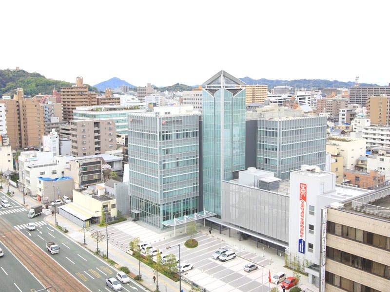 街側のお部屋からは市街地が見渡せます