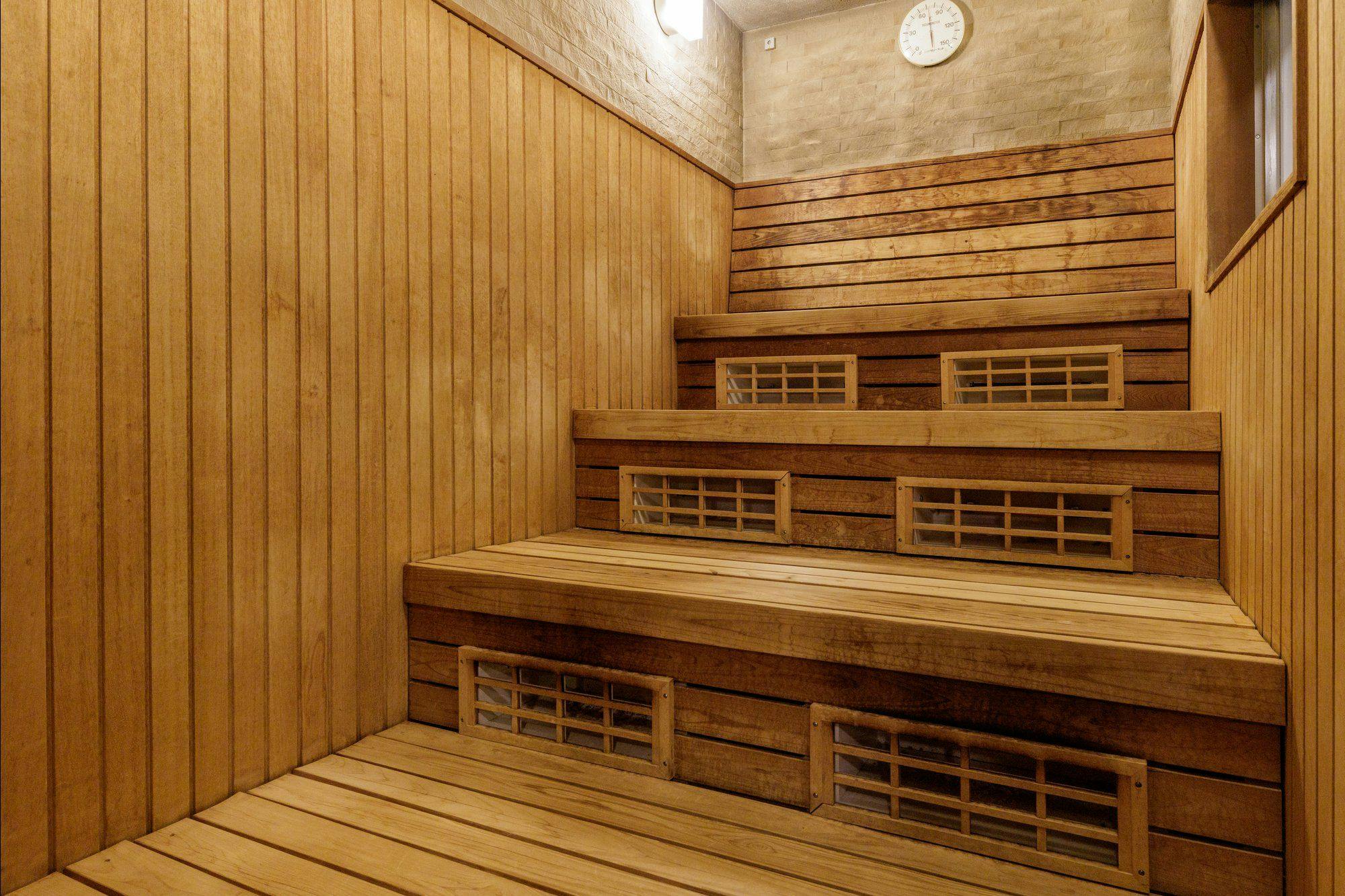 大浴場内　遠赤外線サウナ　（女性）　※現在、利用人数を制限しております