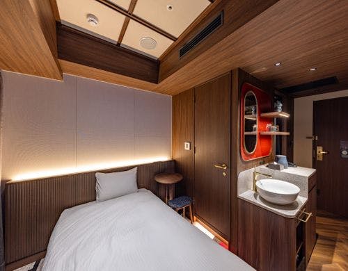 シャワーブース