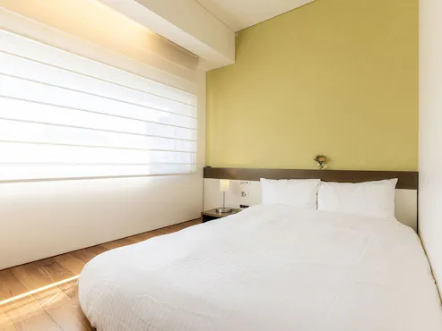 LNN natural พื้นไม้