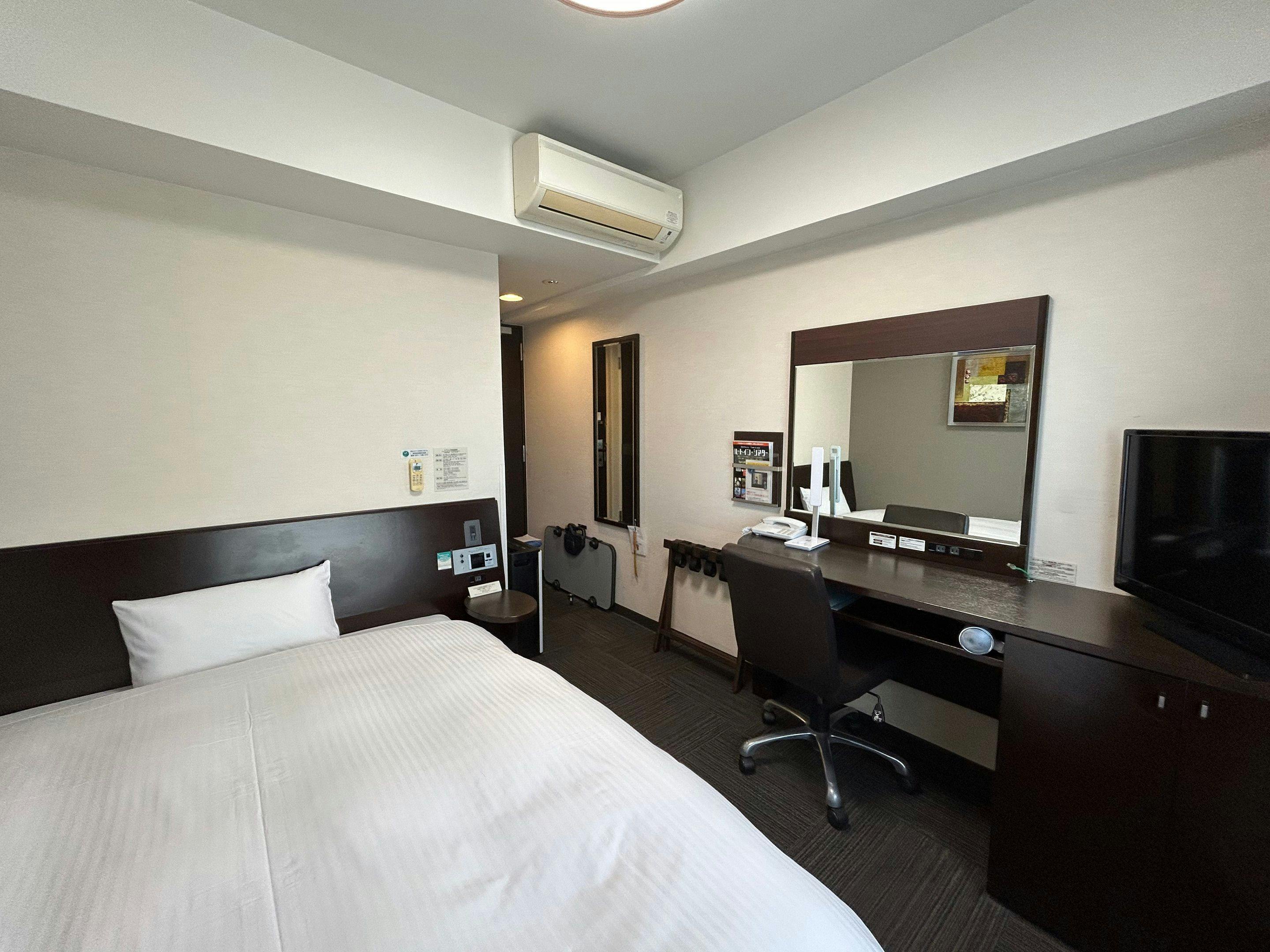 Hotel Route-Inn Nagoya Sakae