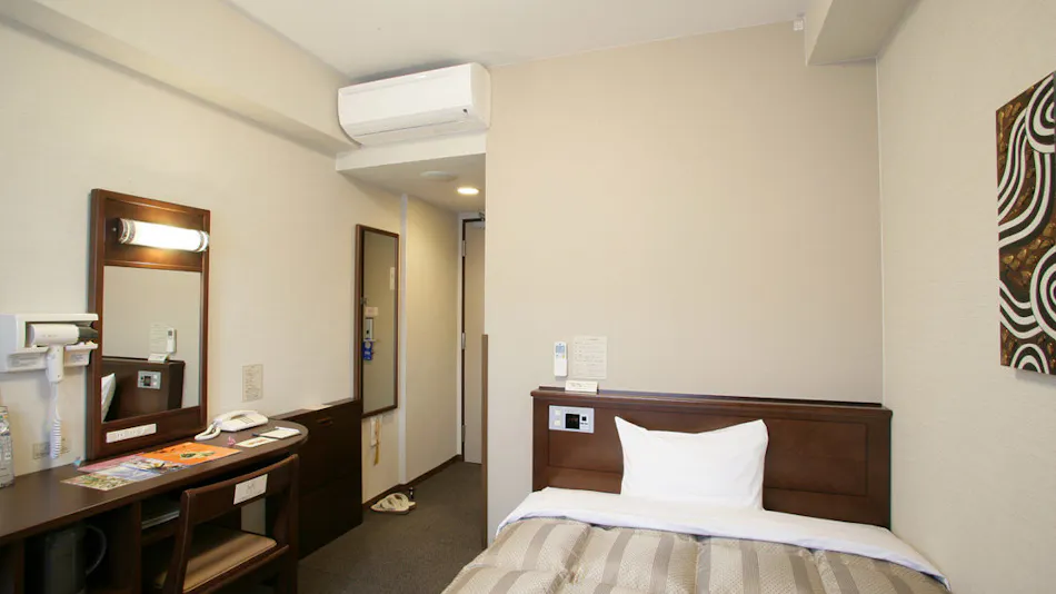 Hotel Route-Inn Kanda Ekimae