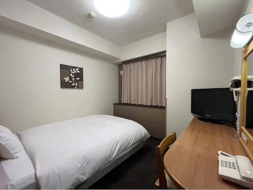 シングルルーム:ベッドサイズ140×196(cm)