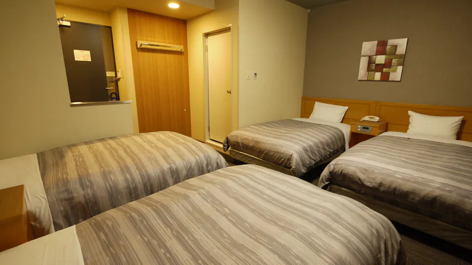 Hotel Route-Inn Osaka Honmachi