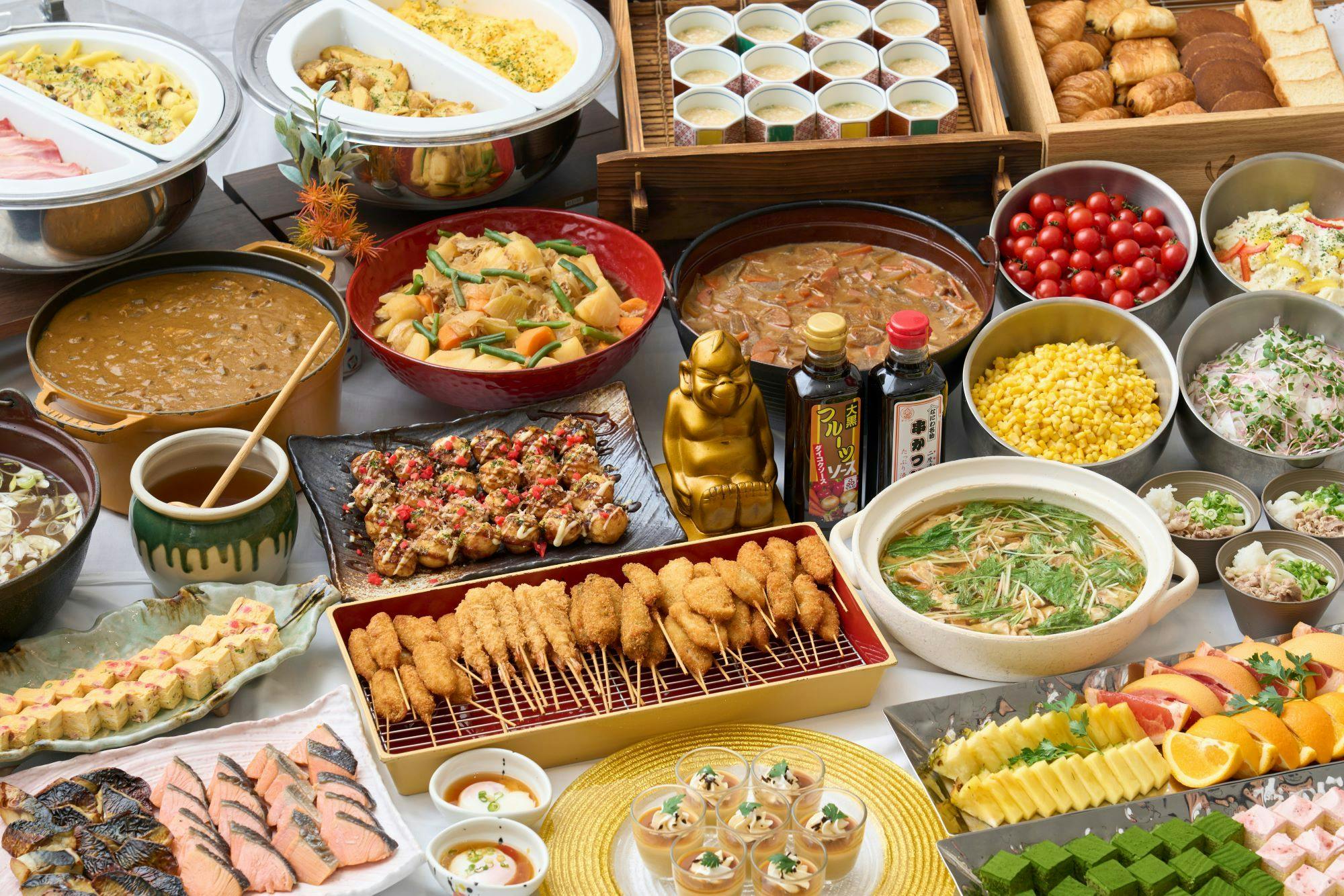 บุฟเฟ่ต์อาหารเช้า (ภาพ)