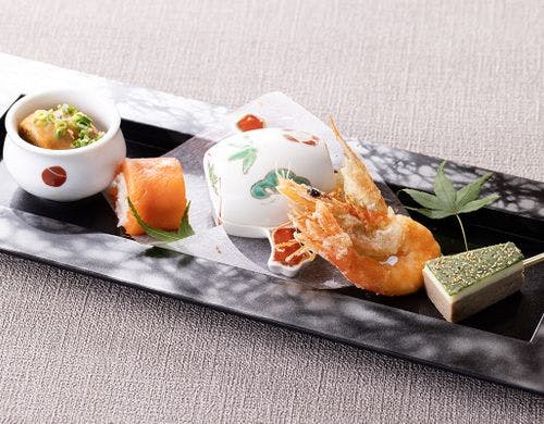 和食レストラン「椿山荘」お食事一例