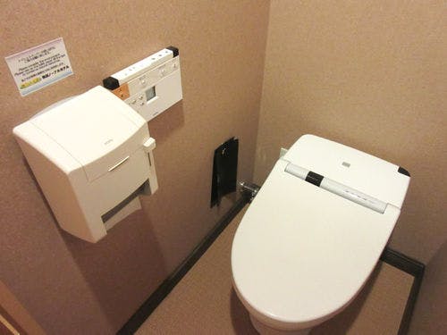 客室トイレ一例