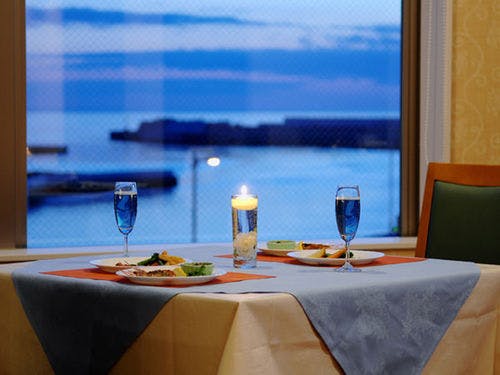 レストラン「シーレイ」