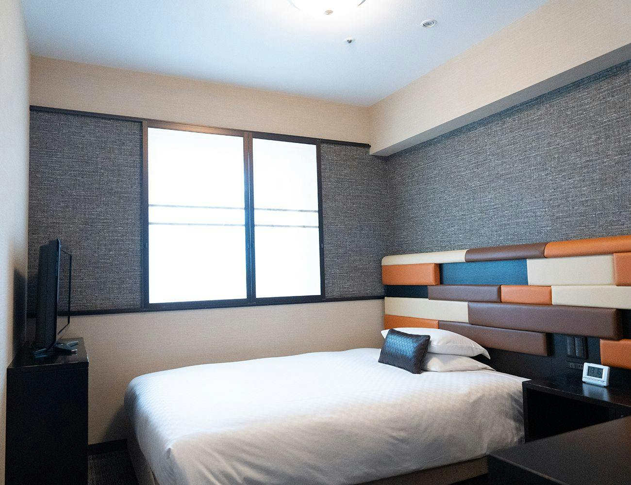 ■ Single Room Example