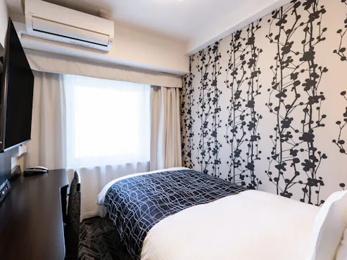 シングル/広さ10平米/ベッド幅120cm×1台