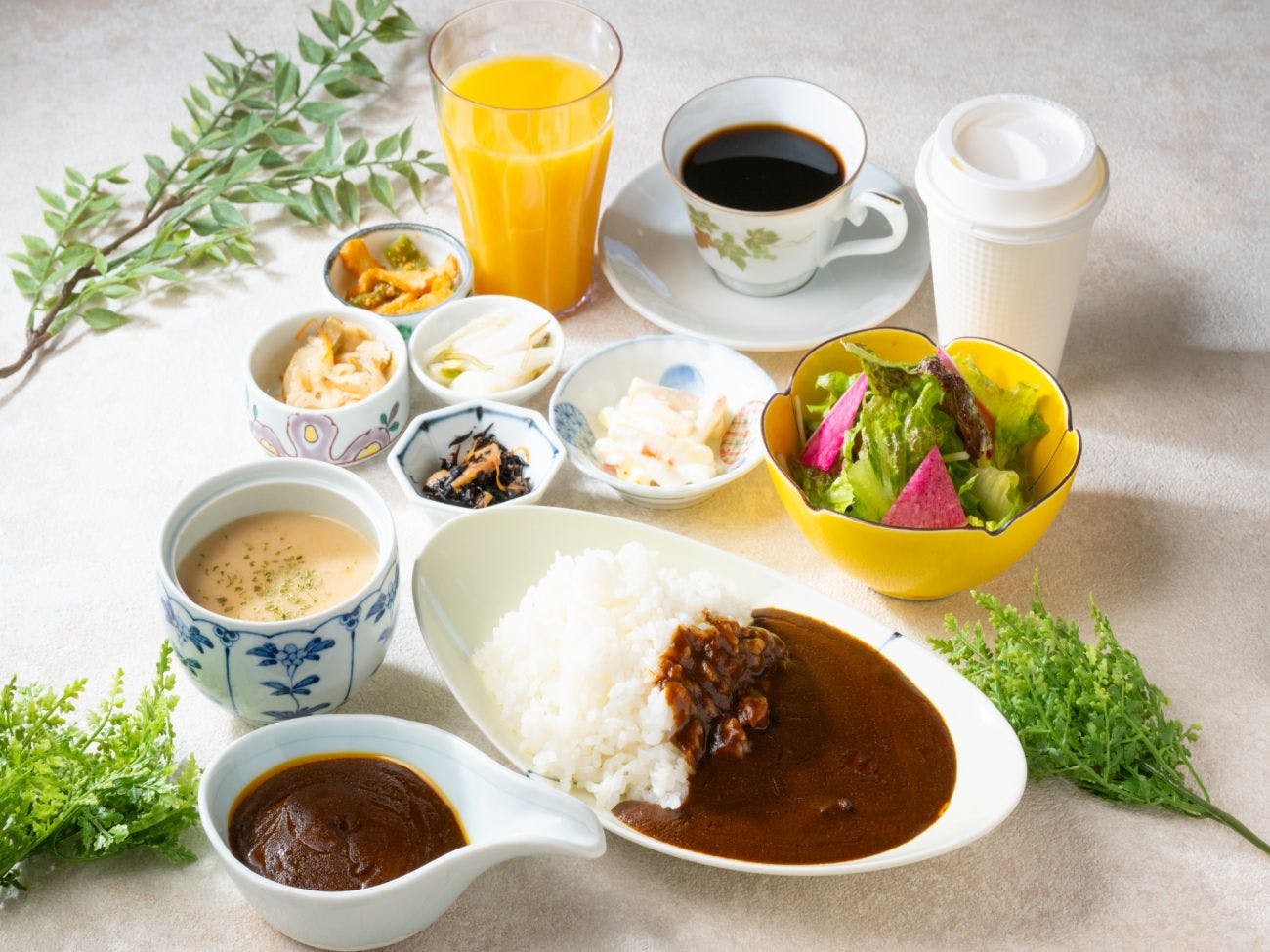 【朝食付】朝7時から営業　定食など選べるセットメニュー！