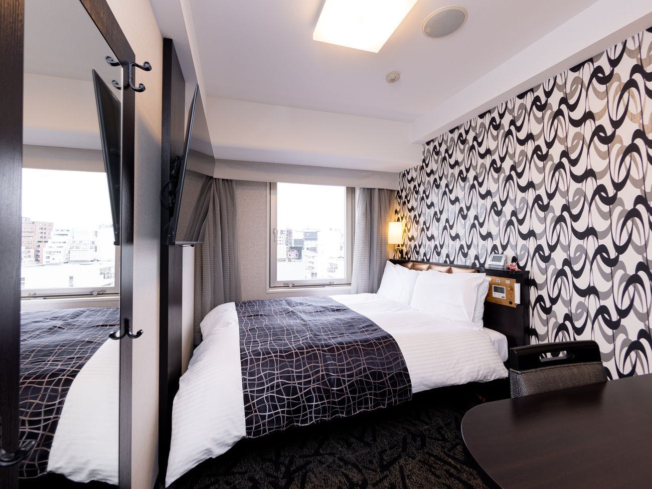 Contoh Kamar: Double Room