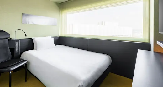 【セミダブル】内側シャワーブース