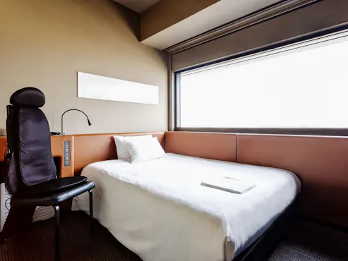 【Semi Double】Kamar dengan Shower Booth