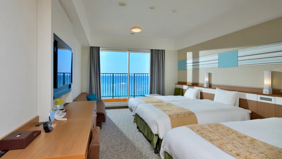Vessel Hotel Campana Okinawa