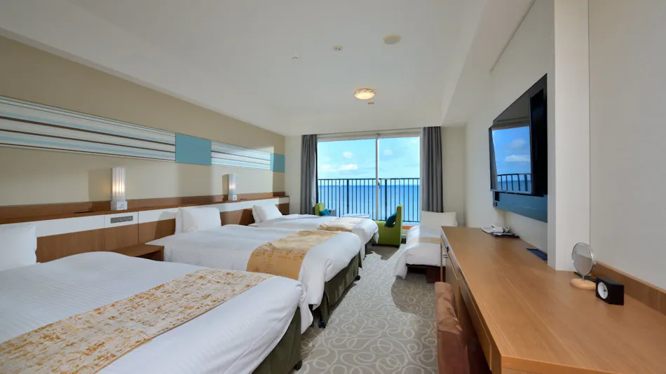 Vessel Hotel Campana Okinawa
