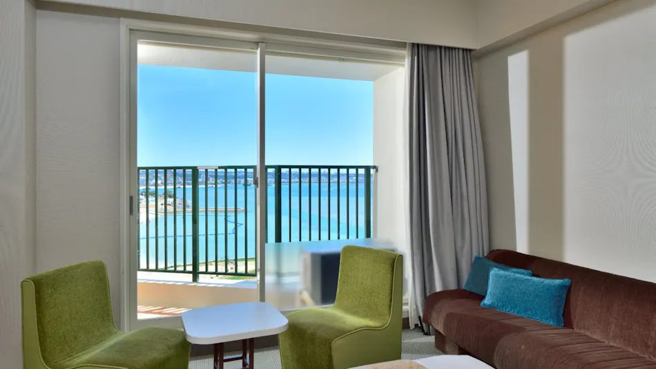 Vessel Hotel Campana Okinawa