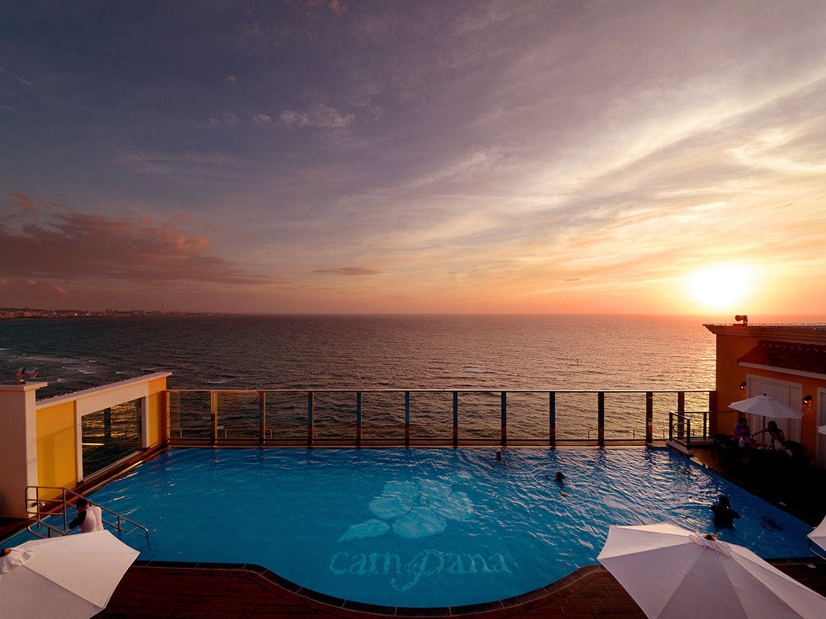 Vessel Hotel Campana Okinawa